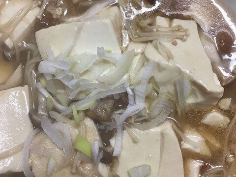 麺つゆで作る豆腐とキノコのとろみスープ